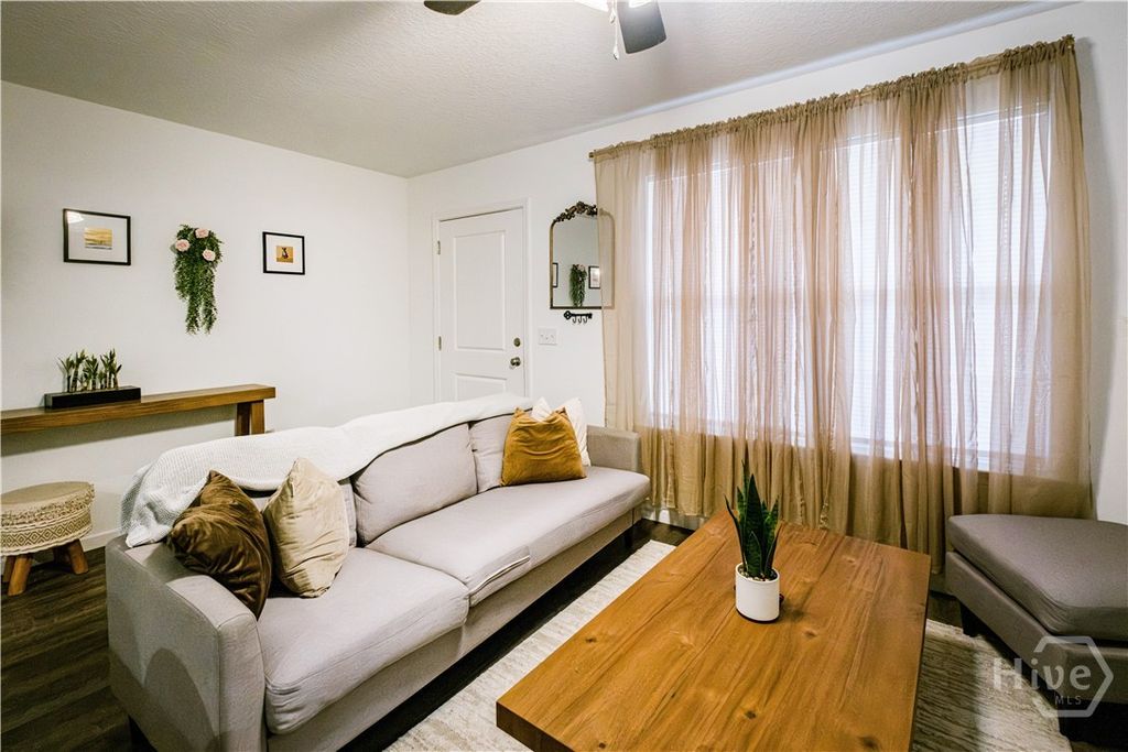 Image 7 of property listing at 36 SW Pine Street SW, Ludowici, GA 31316