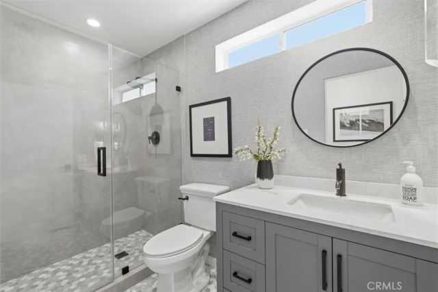 24 Eastwind Street 1, Marina Del Rey, CA 90292