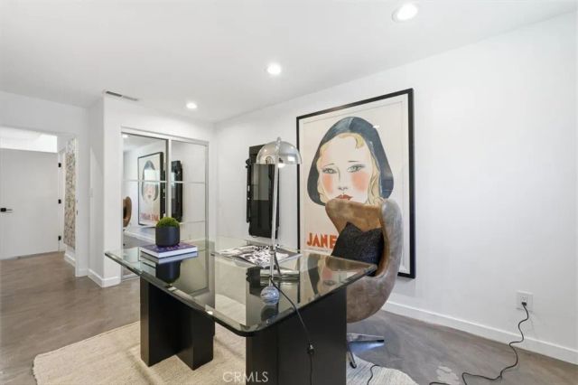 24 Eastwind Street 1, Marina Del Rey, CA 90292