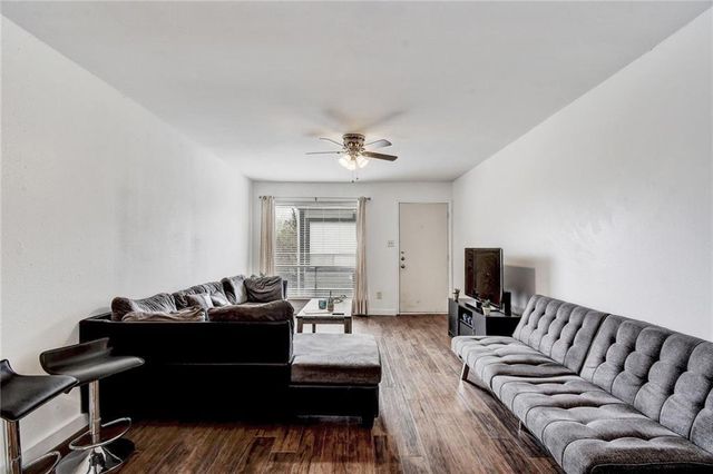2200 San Gabriel ST 303, Austin, TX 78705