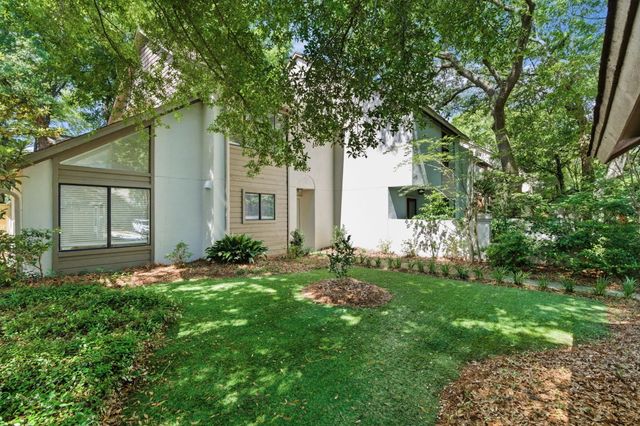 342 Spoonbill Lane, Mount Pleasant, SC 29464
