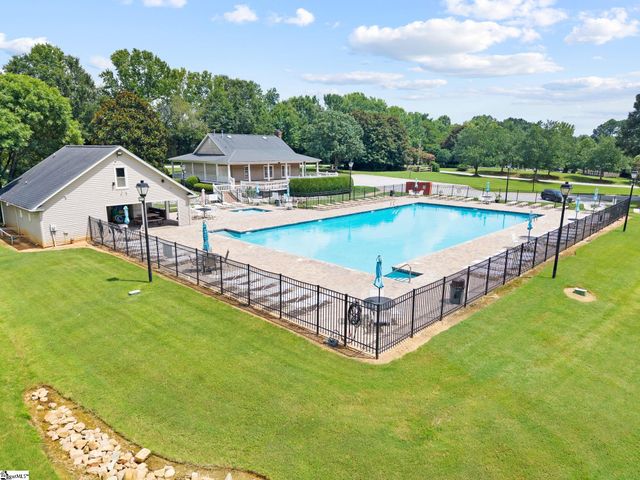 15 Catbriar Court, Simpsonville, SC 29680