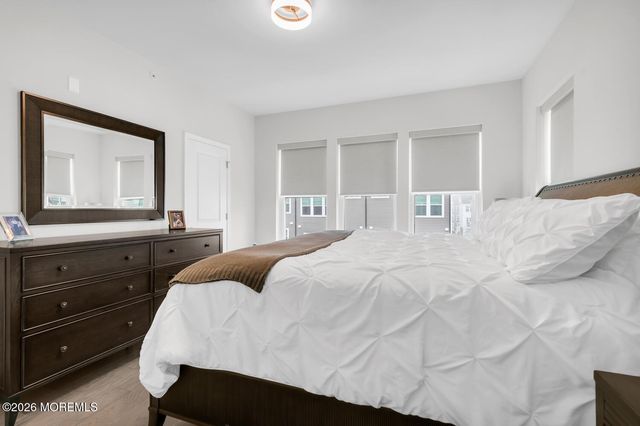 10 Sunset Road, Oceanport, NJ 07757