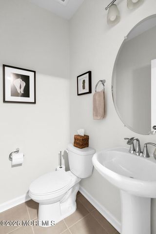 10 Sunset Road, Oceanport, NJ 07757