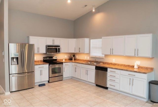 2287 Rosswood Boulevard, Indianapolis, IN 46229