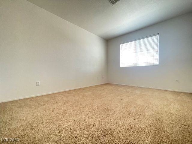 70 Belle La Blanc Avenue, Las Vegas, NV 89123