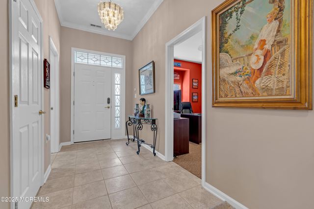 60 Eleanor Road, Manchester, NJ 08759