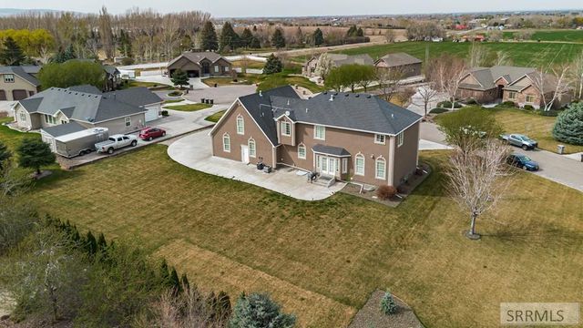 5930 E Pheasant Drive, Ammon, ID 83401