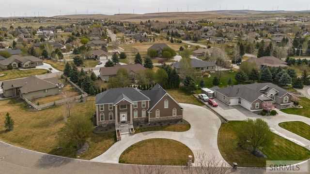 5930 E Pheasant Drive, Ammon, ID 83401