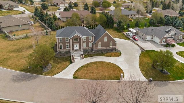 5930 E Pheasant Drive, Ammon, ID 83401