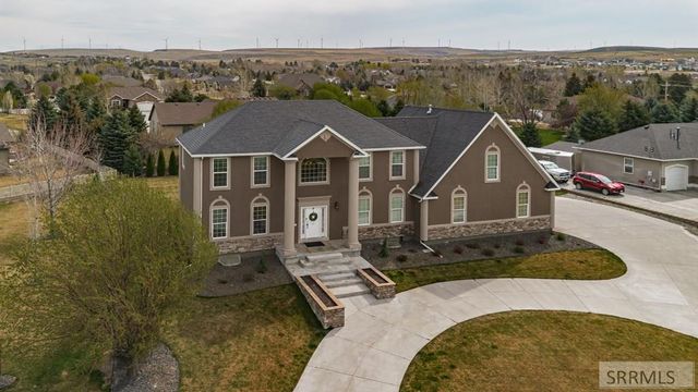 5930 E Pheasant Drive, Ammon, ID 83401