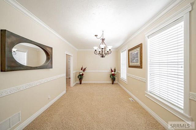 5930 E Pheasant Drive, Ammon, ID 83401