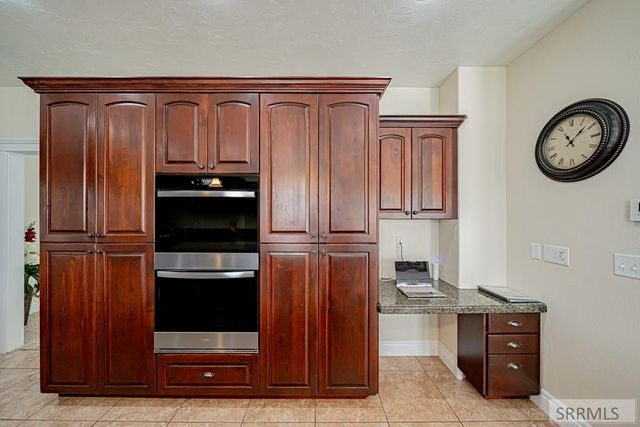 5930 E Pheasant Drive, Ammon, ID 83401