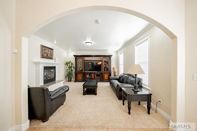 5930 E Pheasant Drive, Ammon, ID 83401