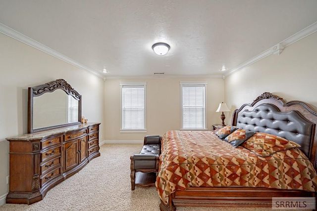 5930 E Pheasant Drive, Ammon, ID 83401