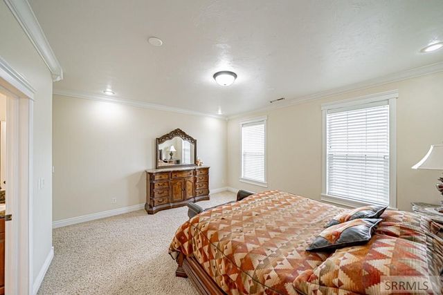 5930 E Pheasant Drive, Ammon, ID 83401