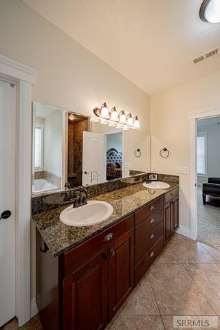 5930 E Pheasant Drive, Ammon, ID 83401