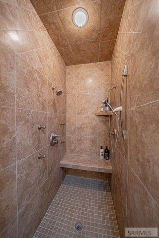 5930 E Pheasant Drive, Ammon, ID 83401