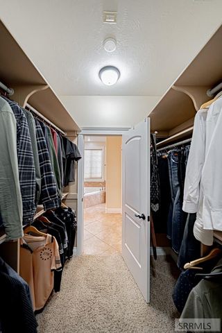 5930 E Pheasant Drive, Ammon, ID 83401