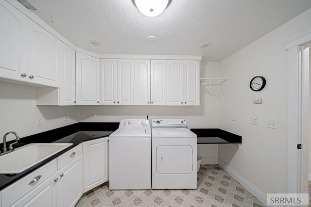 5930 E Pheasant Drive, Ammon, ID 83401