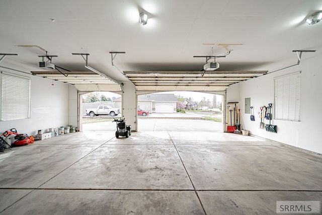 5930 E Pheasant Drive, Ammon, ID 83401