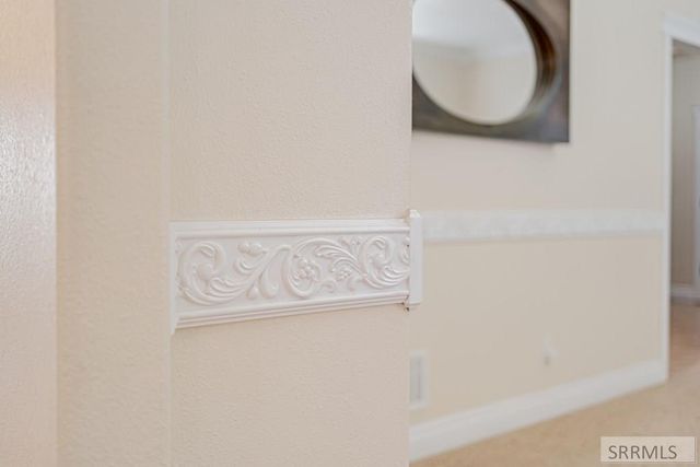 5930 E Pheasant Drive, Ammon, ID 83401