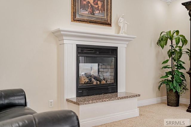 5930 E Pheasant Drive, Ammon, ID 83401