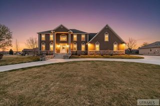 5930 E Pheasant Drive, Ammon, ID 83401