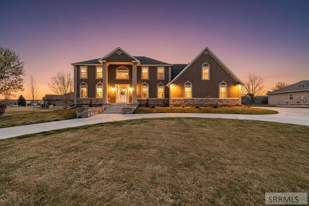 5930 E Pheasant Drive, Ammon, ID 83401