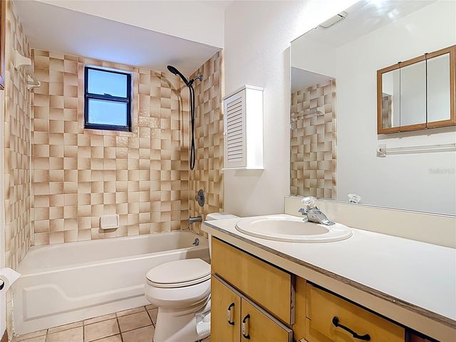 2840 W COVINGTON DRIVE, Deltona, FL 32738