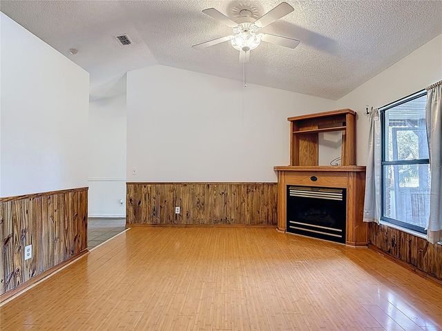 2840 W COVINGTON DRIVE, Deltona, FL 32738