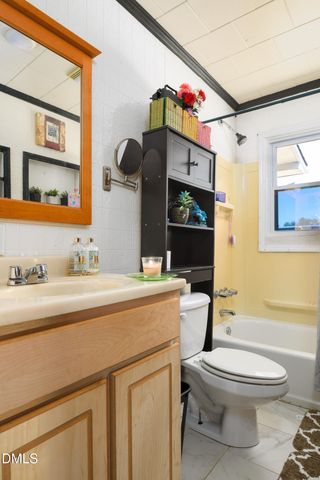 432 E Old Glencoe Road, Burlington, NC 27217