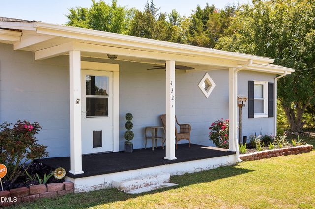 432 E Old Glencoe Road, Burlington, NC 27217