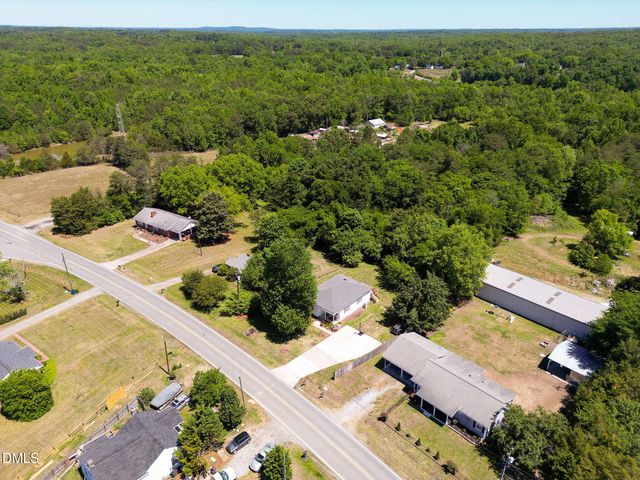 432 E Old Glencoe Road, Burlington, NC 27217