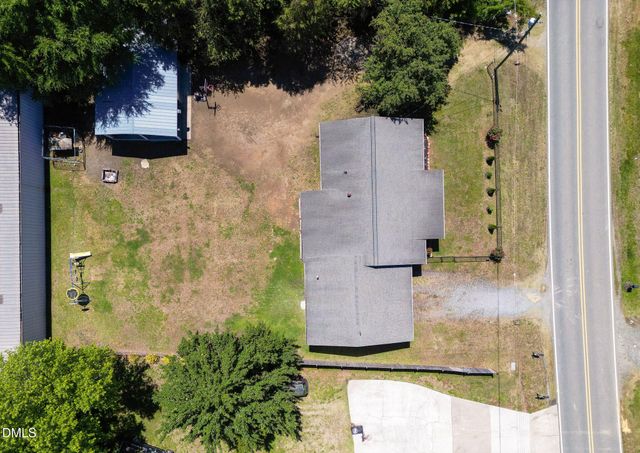 432 E Old Glencoe Road, Burlington, NC 27217