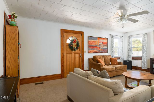 432 E Old Glencoe Road, Burlington, NC 27217