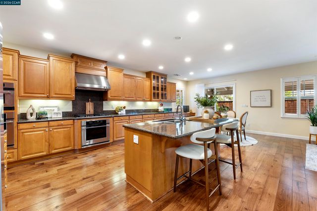 2151 Carmenere St, Danville, CA 94506