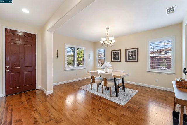 2151 Carmenere St, Danville, CA 94506
