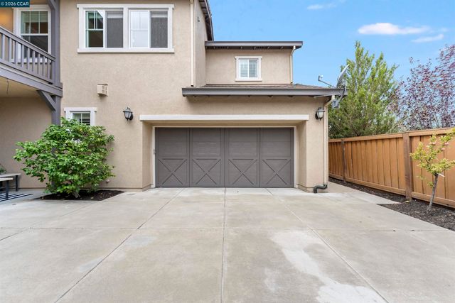 2151 Carmenere St, Danville, CA 94506