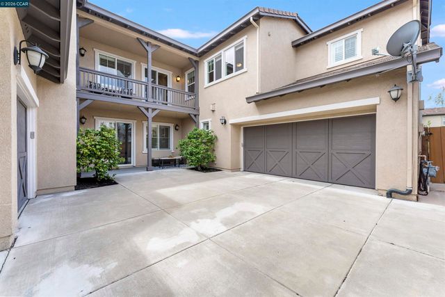 2151 Carmenere St, Danville, CA 94506