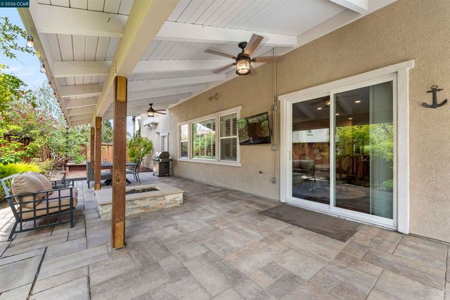 2151 Carmenere St, Danville, CA 94506