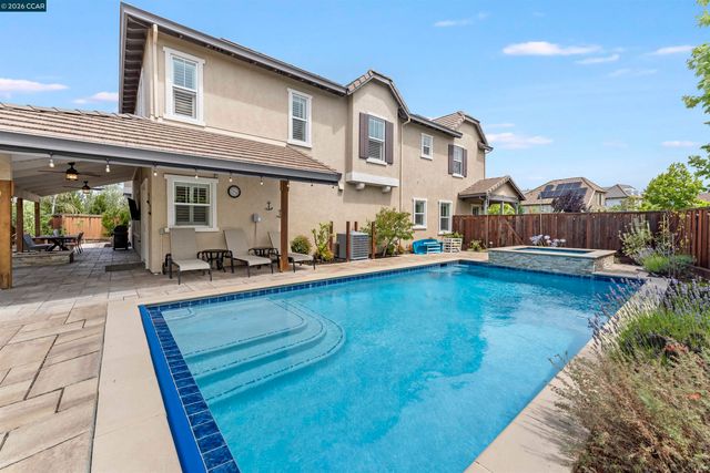 2151 Carmenere St, Danville, CA 94506