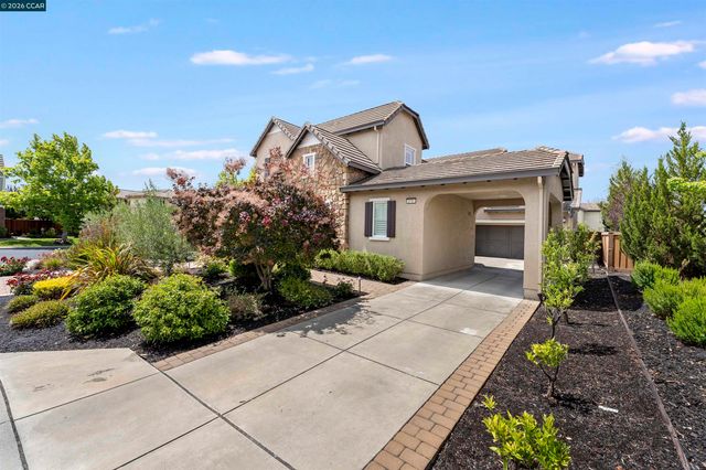 2151 Carmenere St, Danville, CA 94506