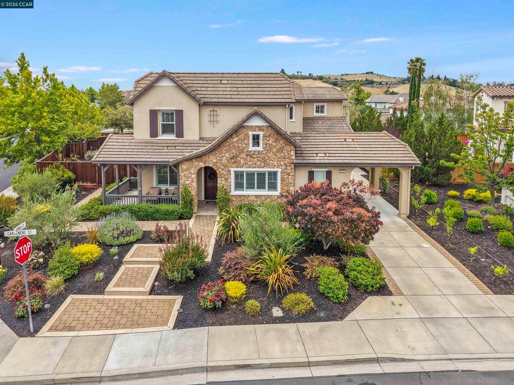 2151 Carmenere St, Danville, CA 94506