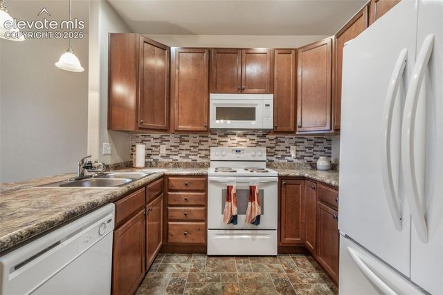 6214 Cedar Park Grove, Colorado Springs, CO 80923