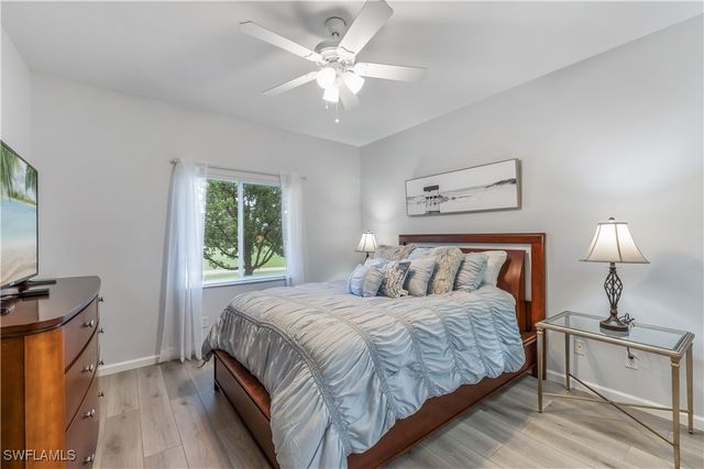 725 Saratoga CIR 102, Naples, FL 34104