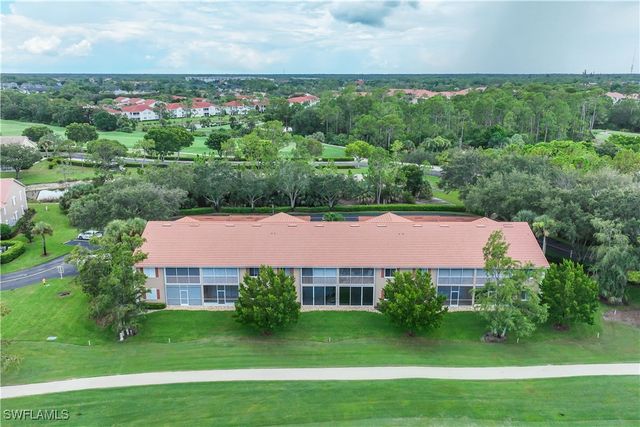 725 Saratoga CIR 102, Naples, FL 34104