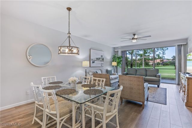 725 Saratoga CIR 102, Naples, FL 34104