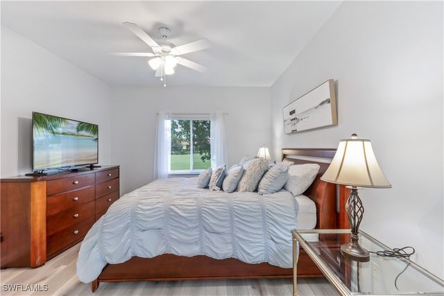 725 Saratoga CIR 102, Naples, FL 34104