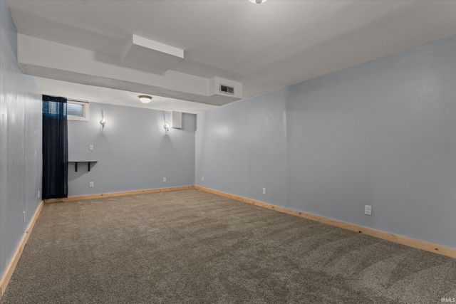 14666 Mill Valley Lane, Granger, IN 46530